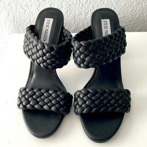 New Steve Madden Tangle Woven Block Heel